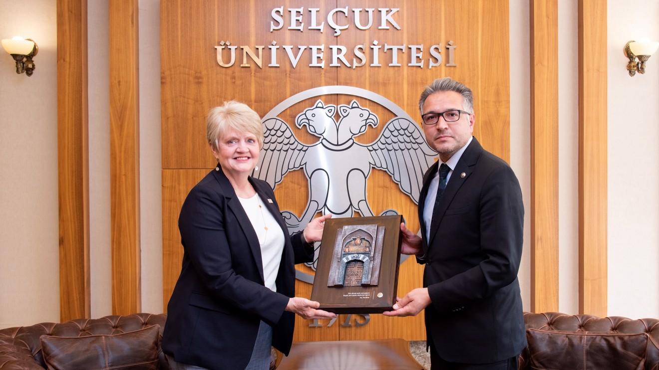 ABD heyeti, Selçuk Üniversitesine hayran kaldı